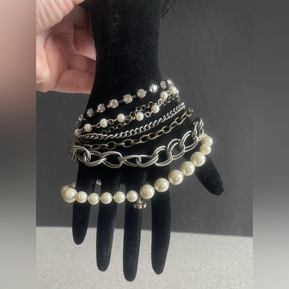 Faux Pearl & Silver Toned Chains Multi Strand Bracelet - Picture 2 of 7